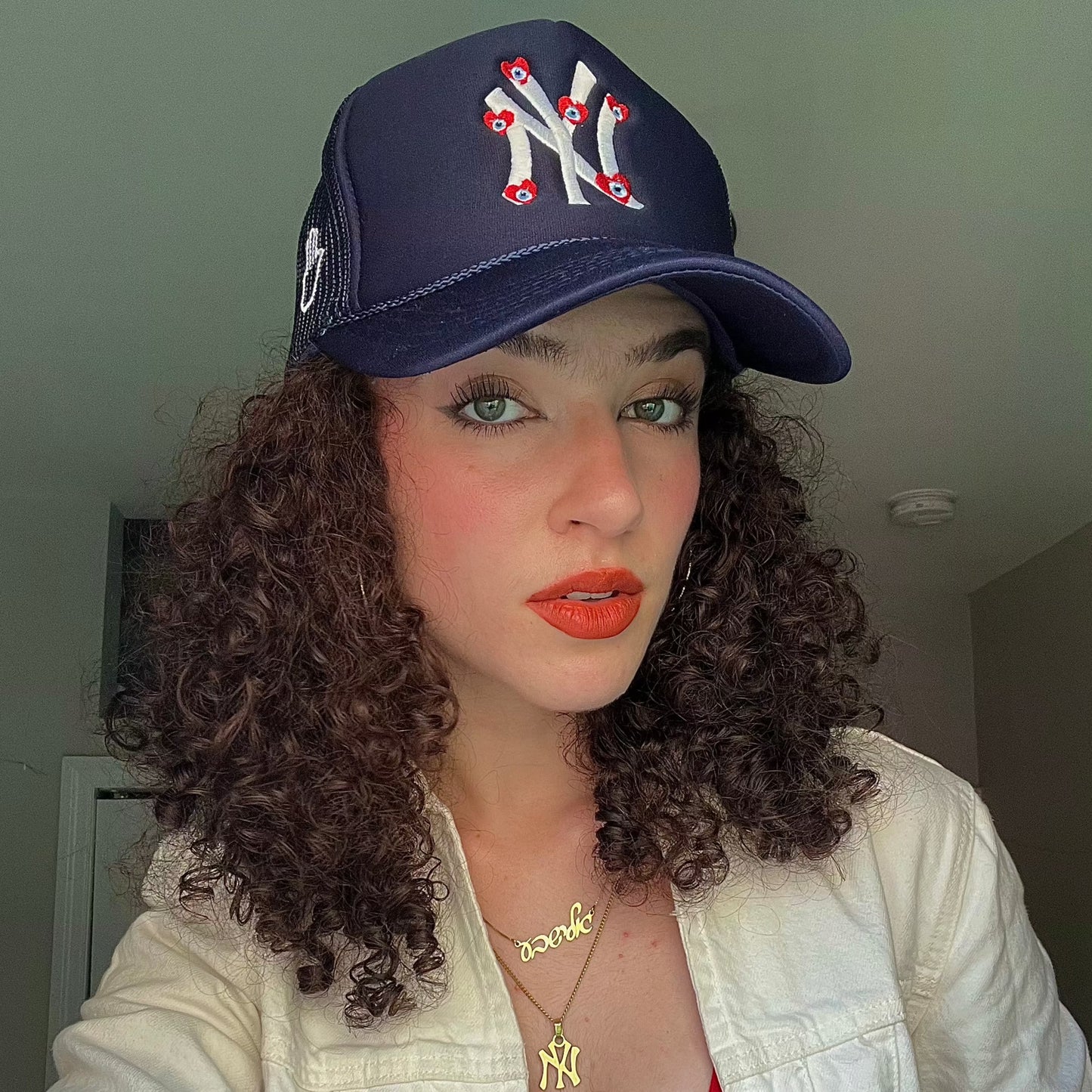 NY HEARTS TRUCKER