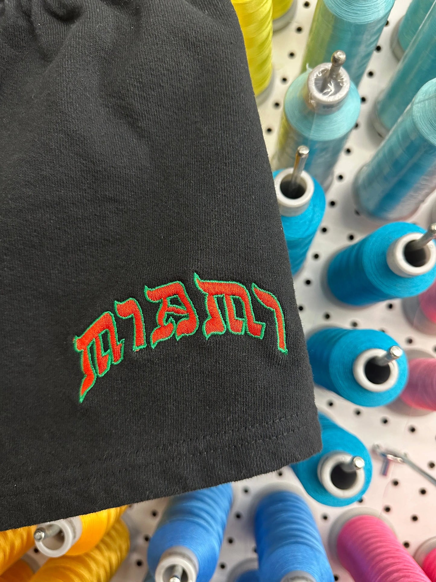 MIAMI BLACK SHORTS - Hamsa Club