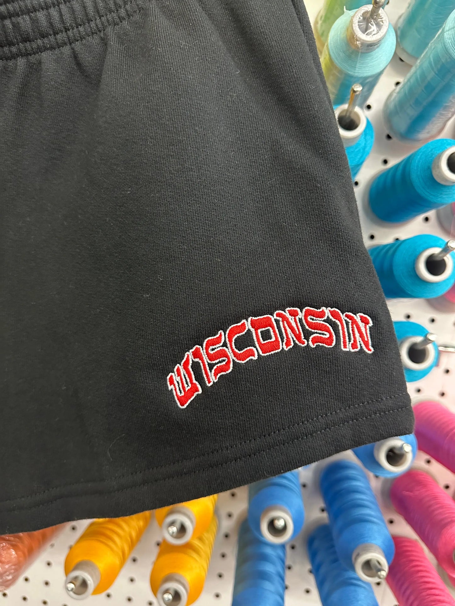 WISCONSIN BLACK SHORTS - Hamsa Club