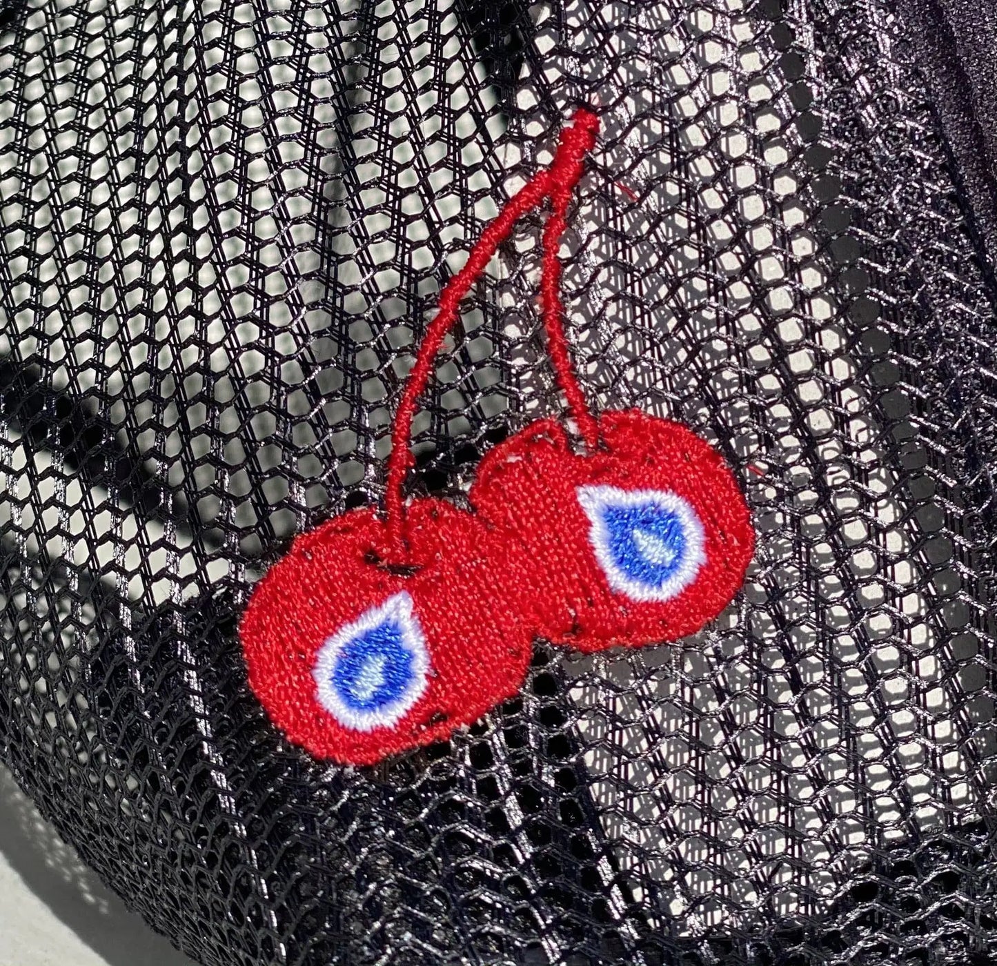 CHERRY TRUCKER - Hamsa Club