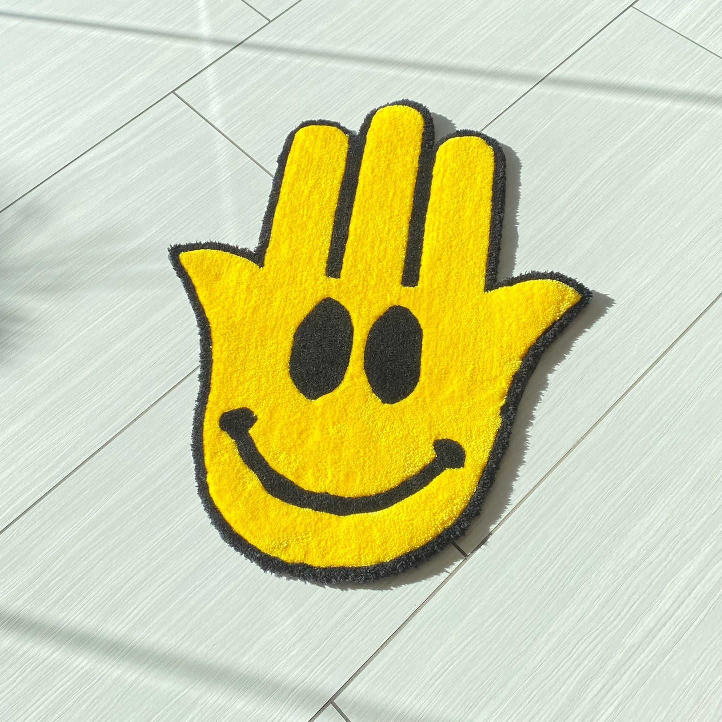 HAMSA CLUB RUG Hamsa Club