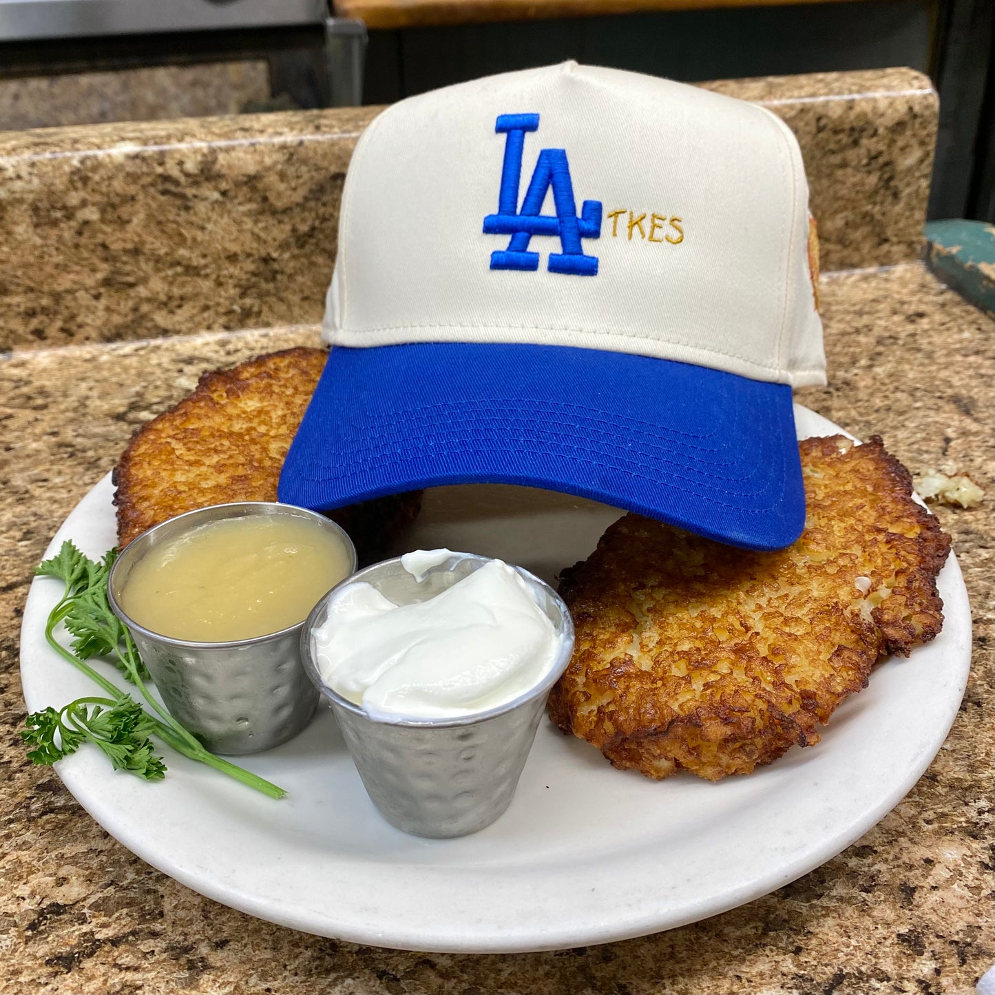 LAtkes HAT Hamsa Club