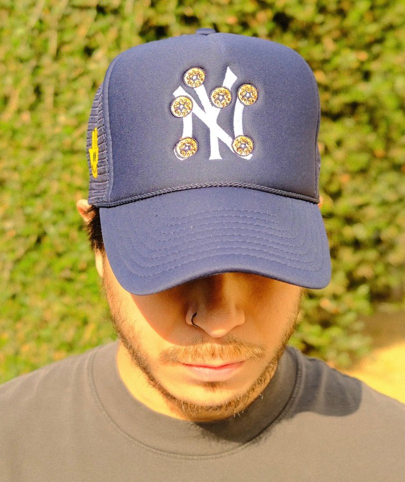 NY BAGEL TRUCKER - Hamsa Club
