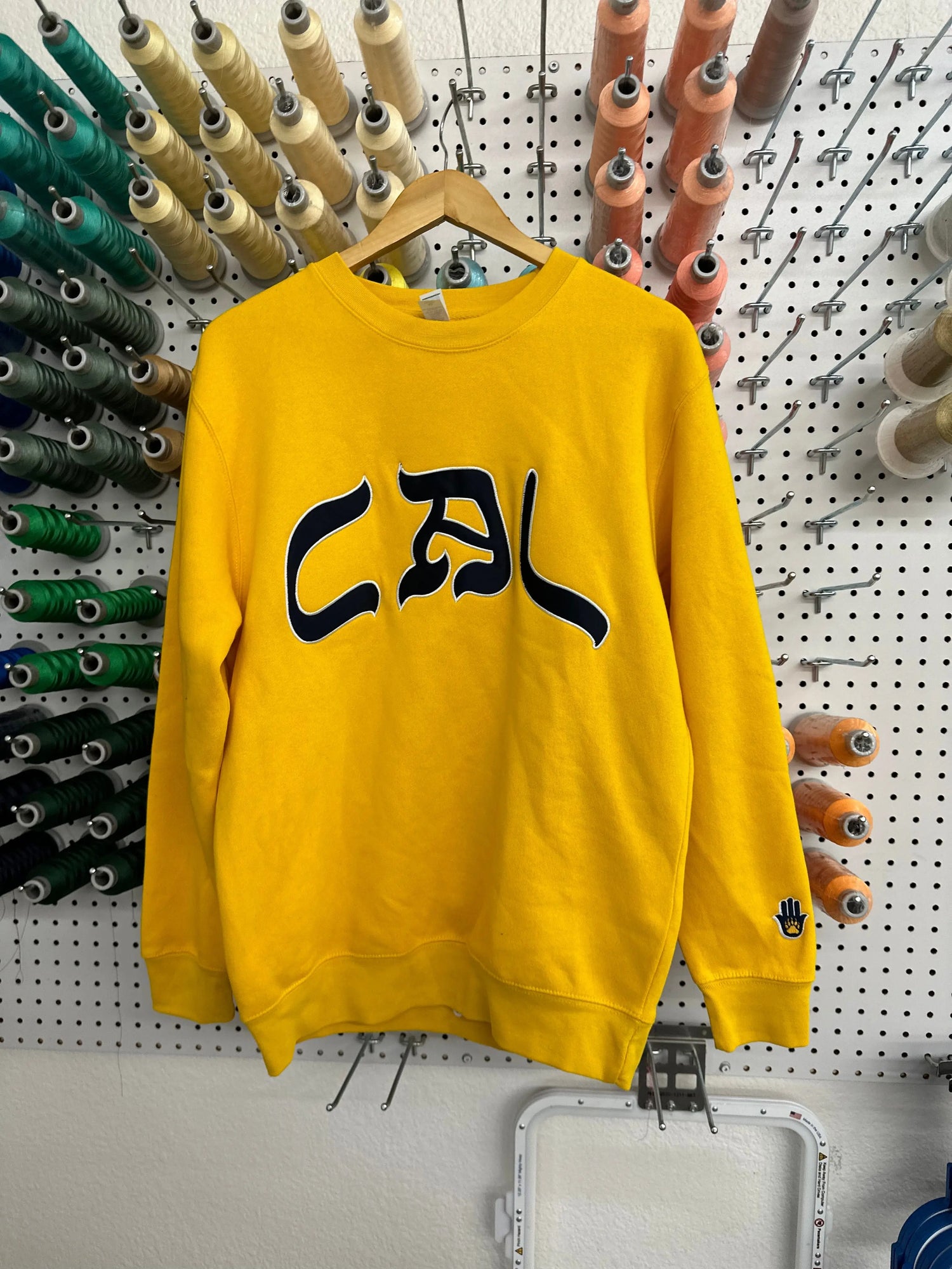BERKELEY CREWNECK - Hamsa Club