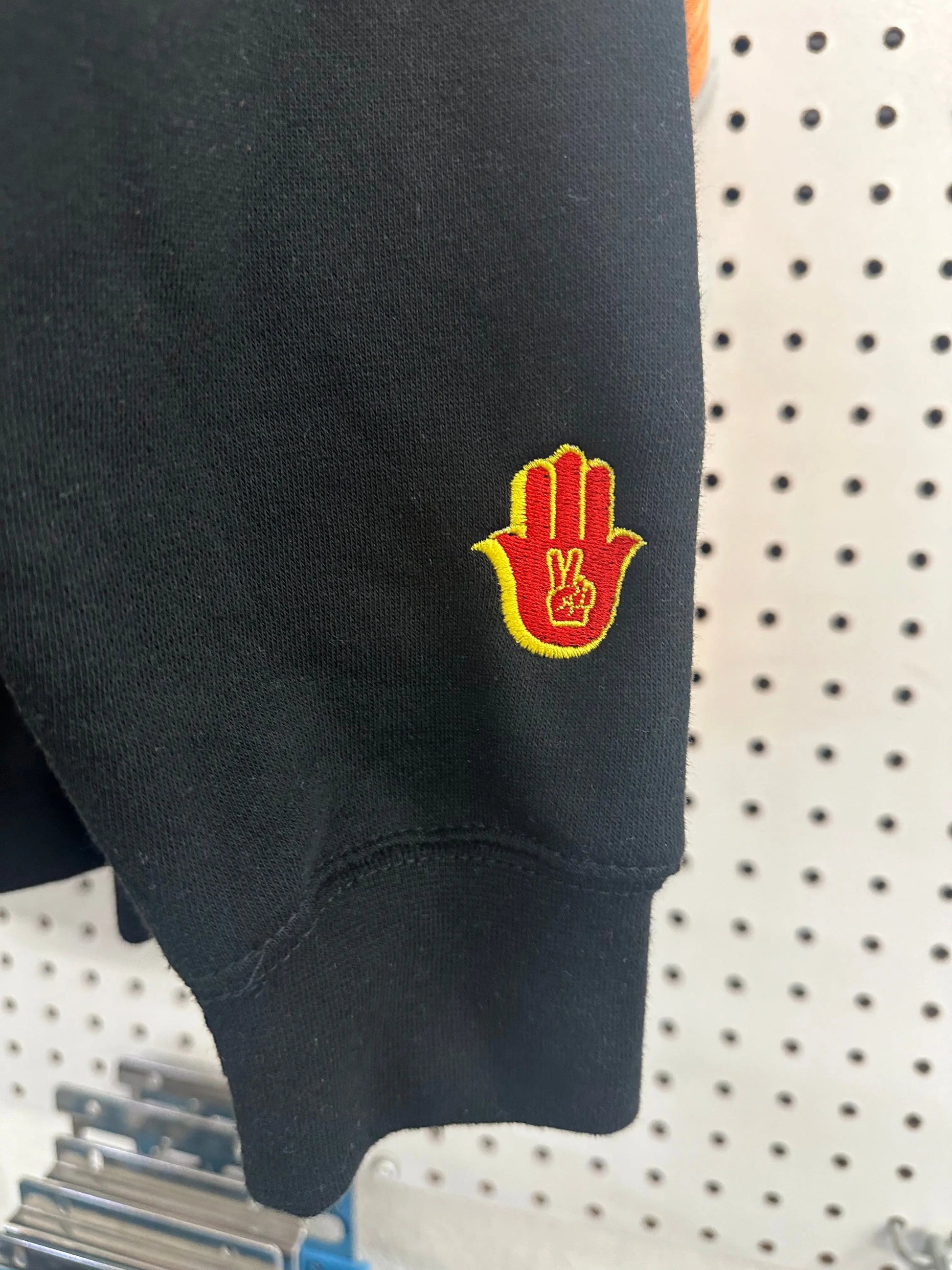 USC CREWNECK (BLACK) - Hamsa Club