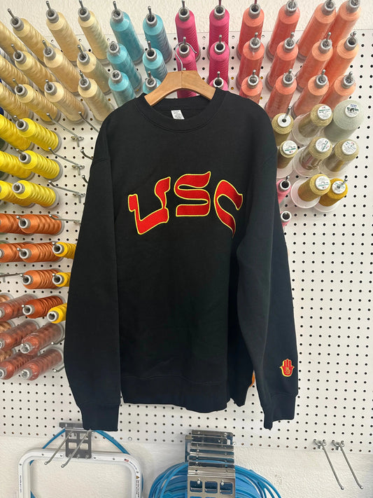 USC CREWNECK (BLACK) - Hamsa Club