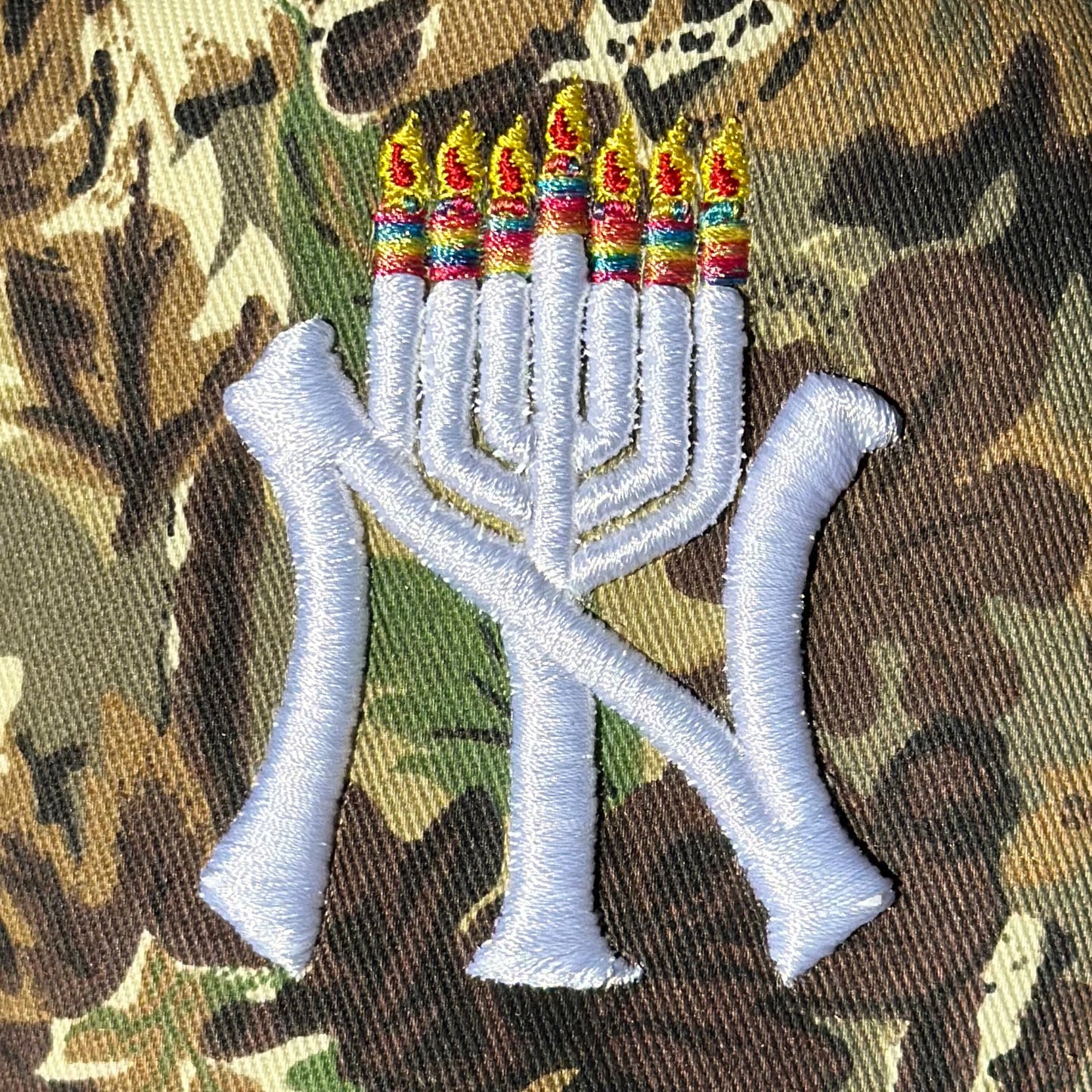 NY MENORAH HAT (CAMO) - Hamsa Club